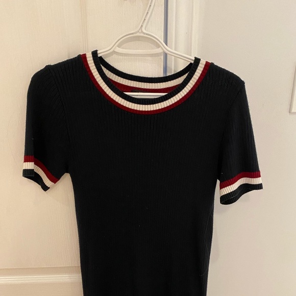 T-shirt knit dress - Picture 2 of 4